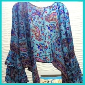 Dressy ruffled wrap blouse, fun Tropical turquoise print ruffled sleeves. O/S